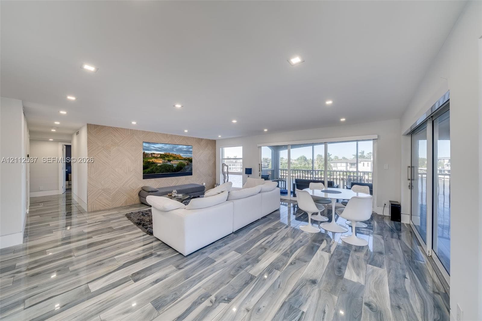2871 N Ocean Blvd R360 photo 20
