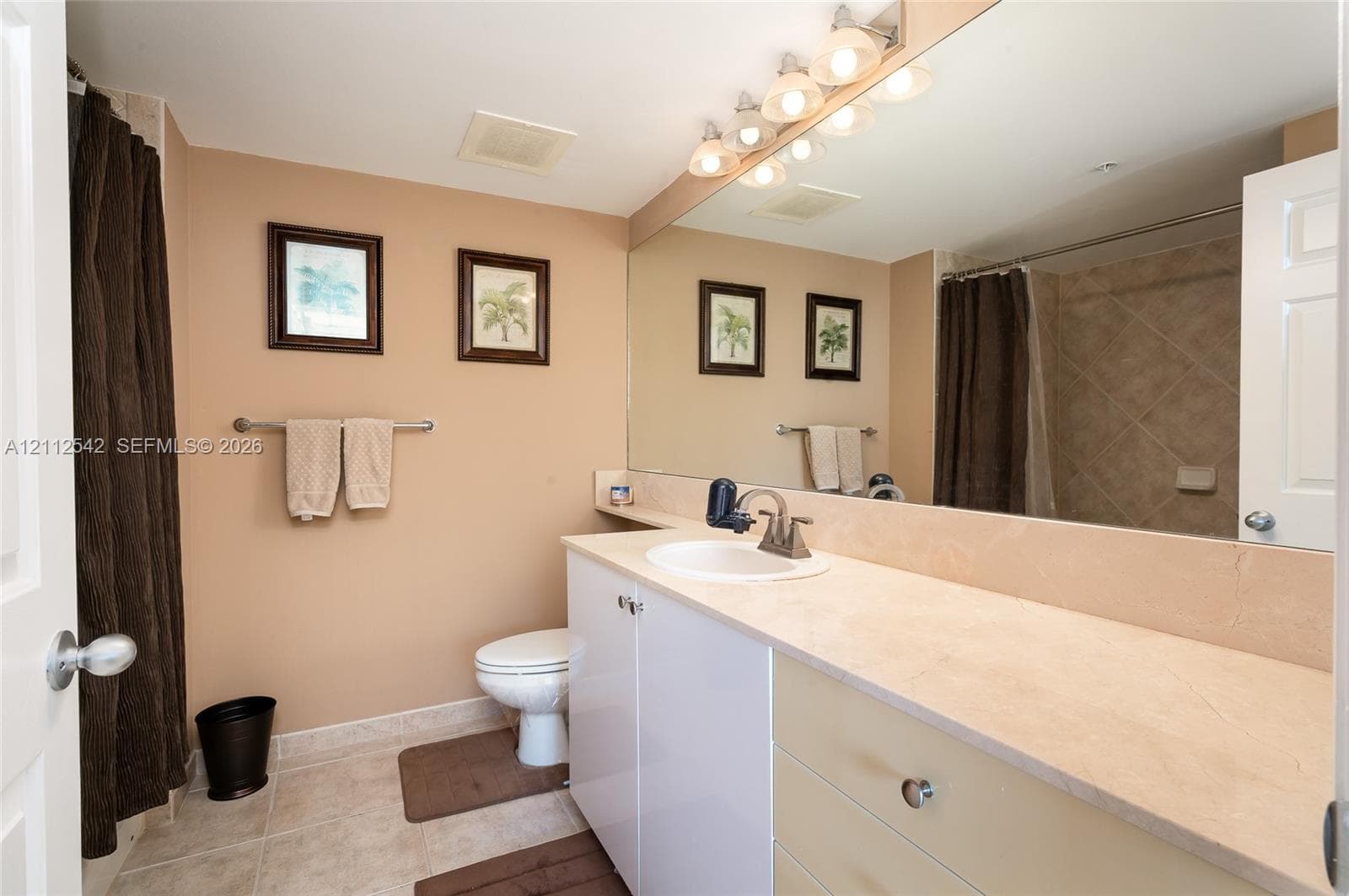 625 Casa Loma Blvd 1104 photo 11