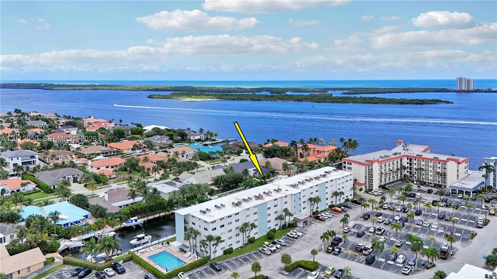 109 Paradise Harbour Blvd 406 photo 4