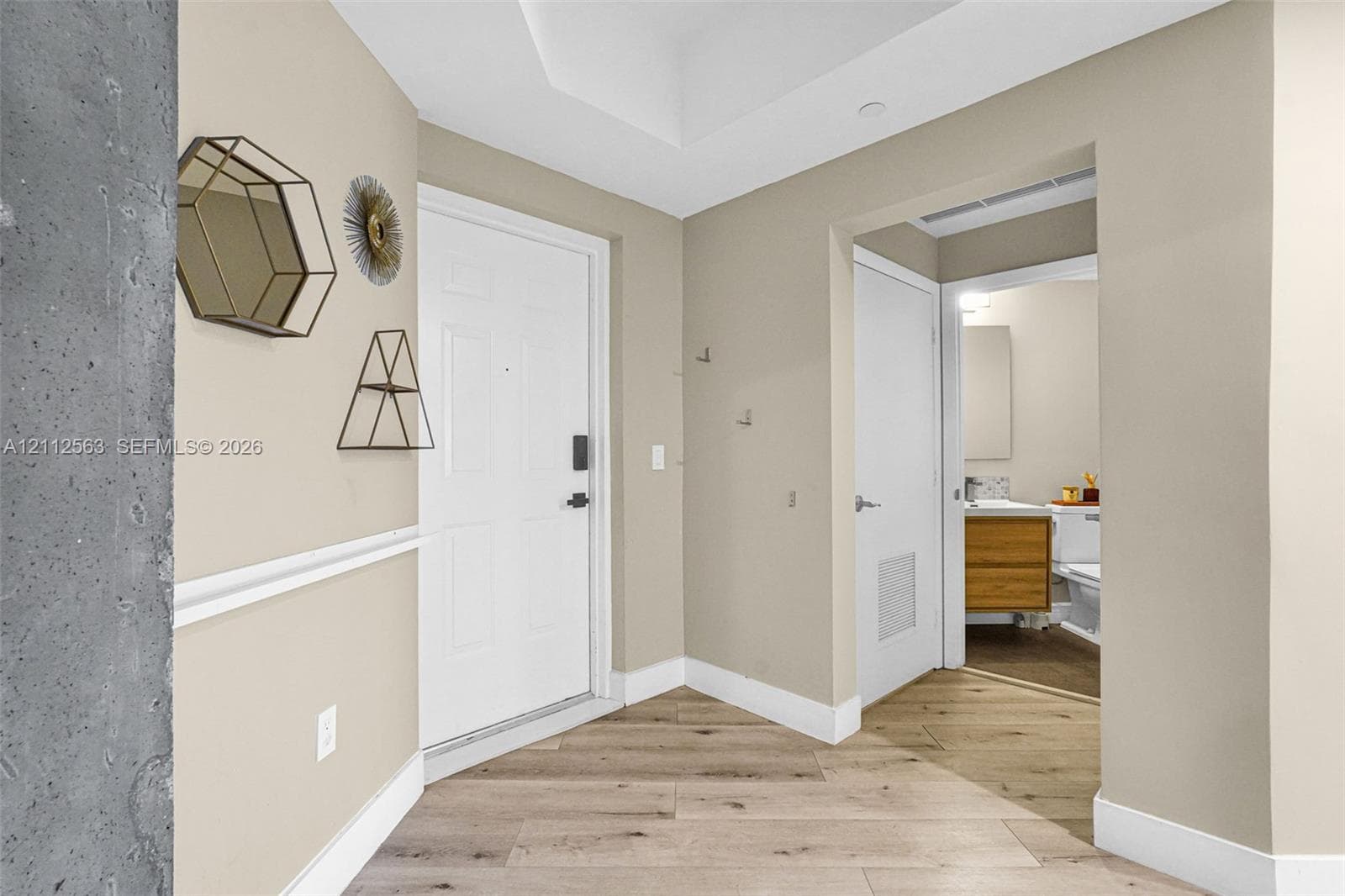 3330 NE 190th St 2016 photo 16