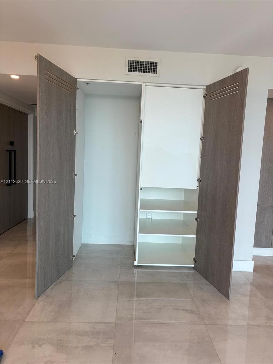19400 Turnberry Way 612 photo 2