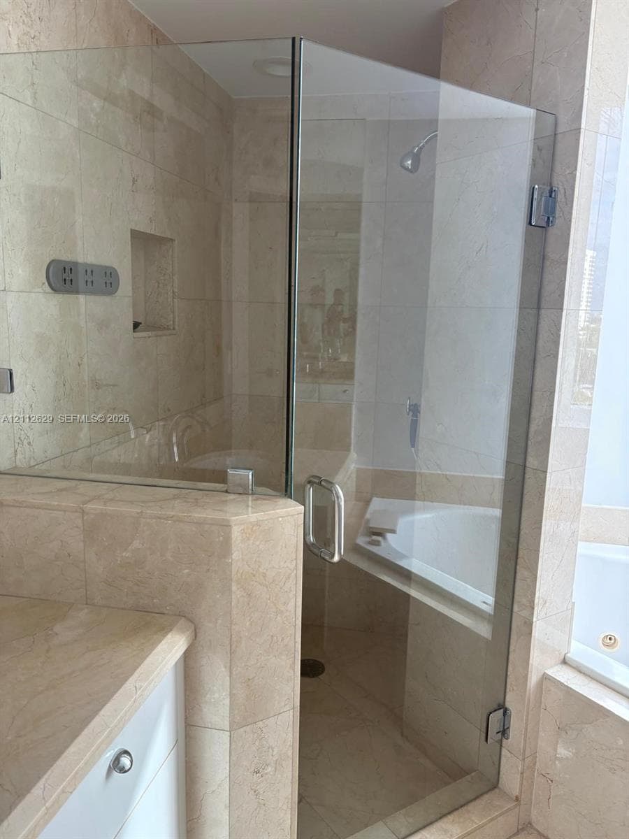 19400 Turnberry Way 612 photo 21