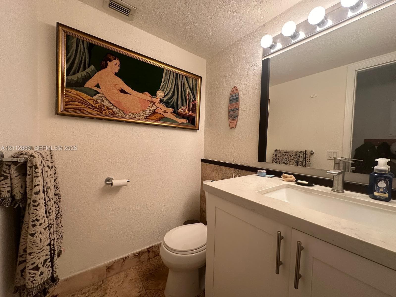 2640 NE 135th St 415 photo 8