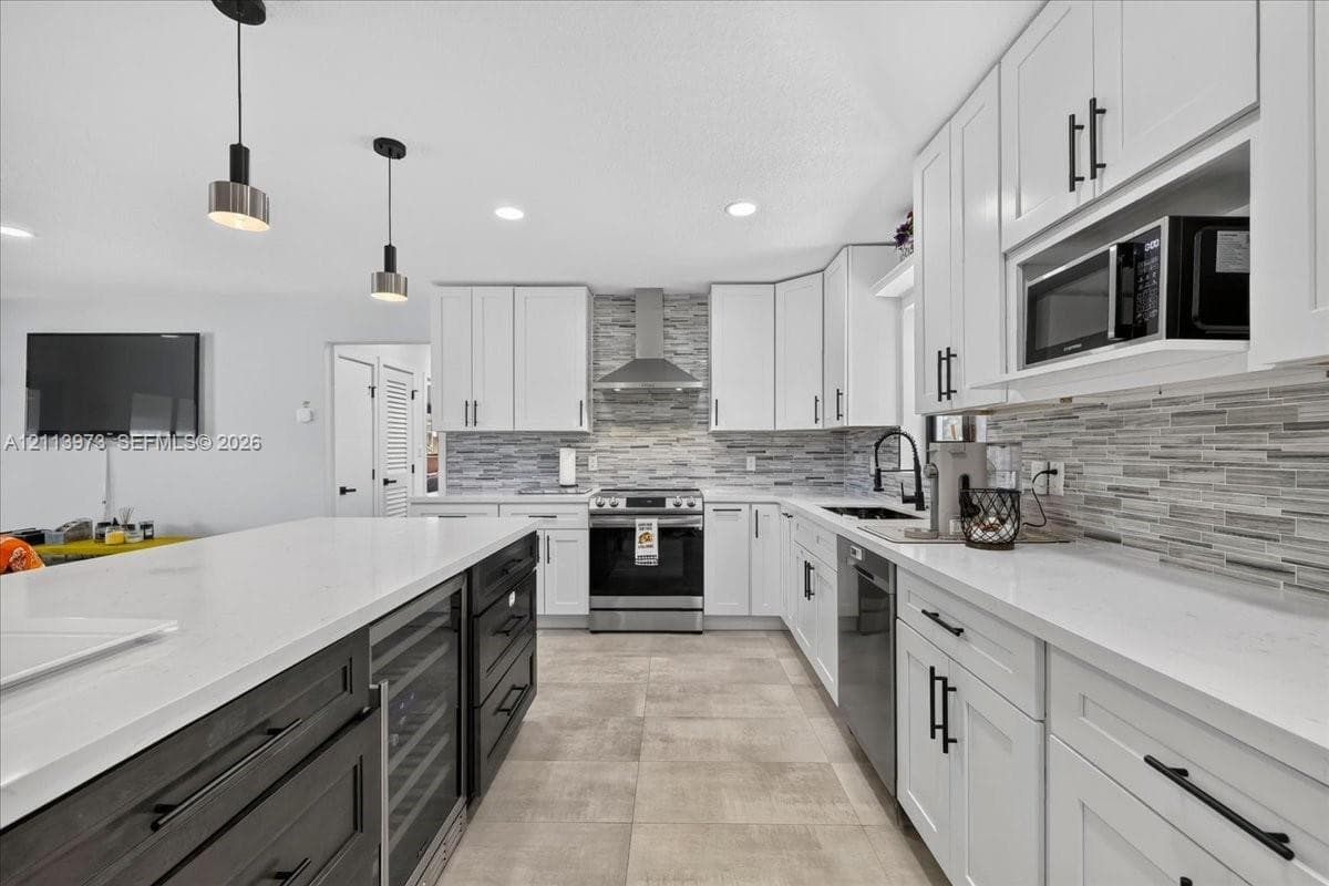 508 NW 30th Ct photo 12