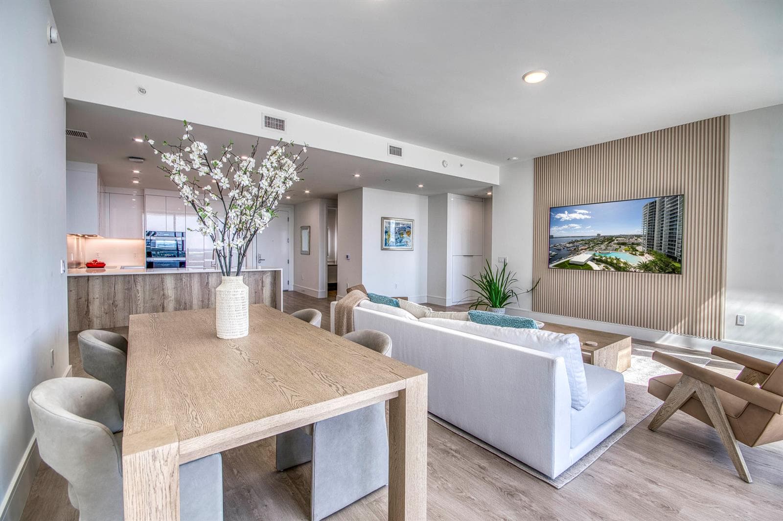220 Lake Shore Drive 1207 photo 13