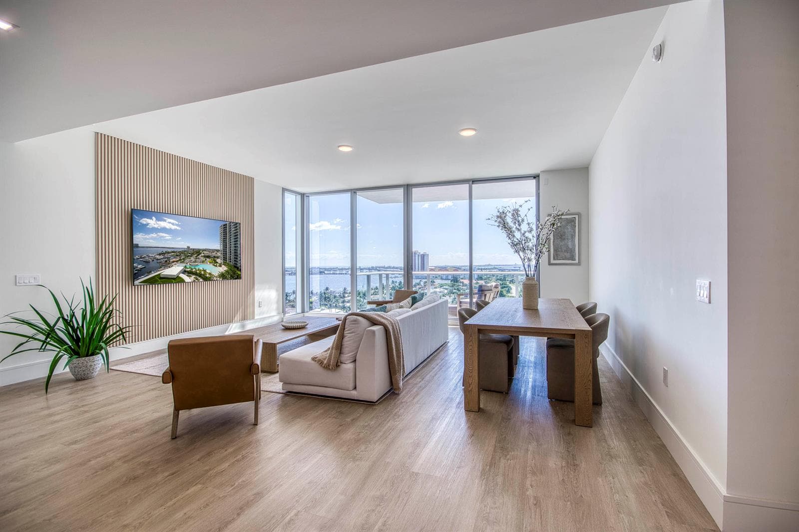 220 Lake Shore Drive 1207 photo 10