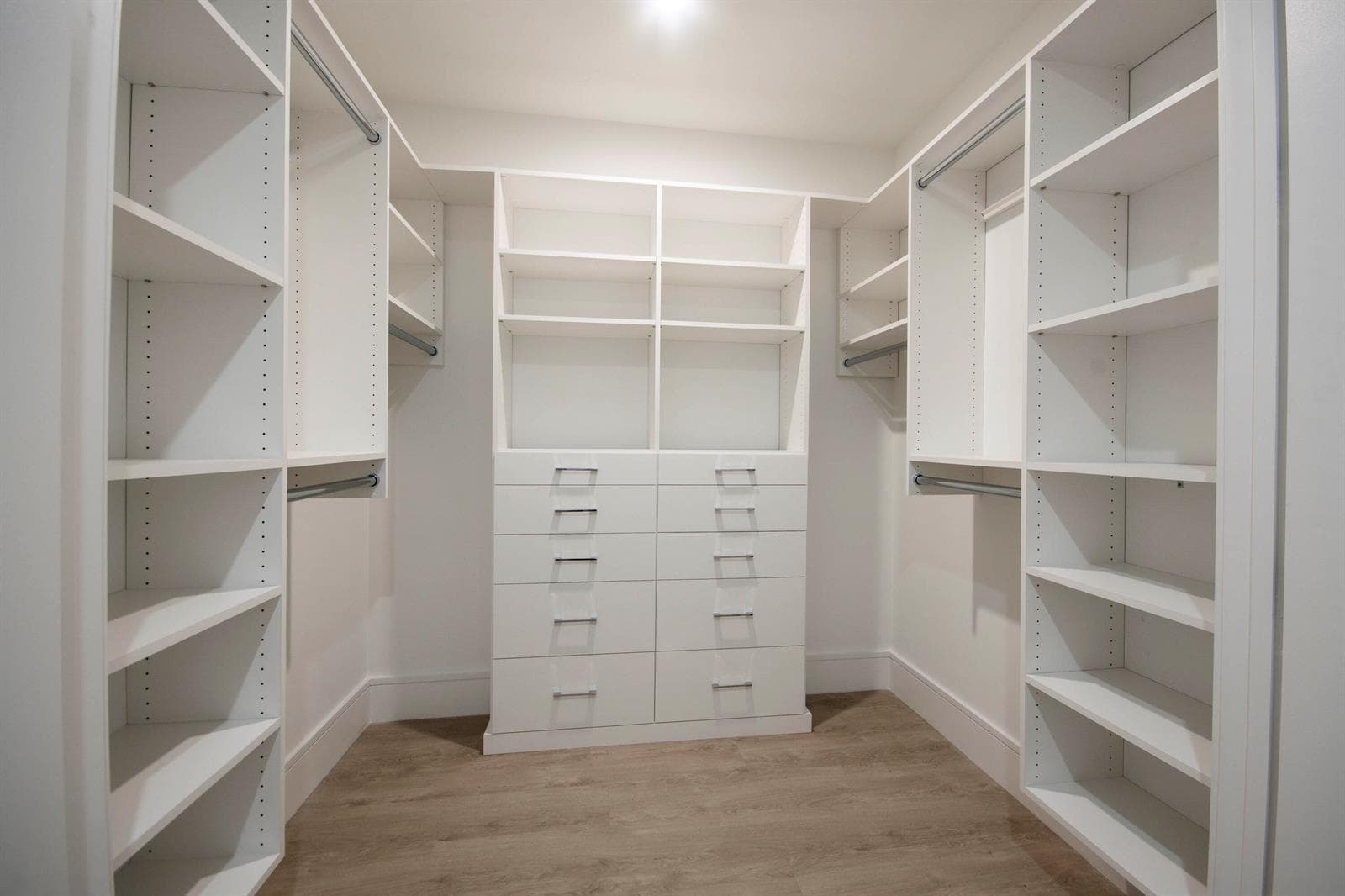 220 Lake Shore Drive 1207 photo 25