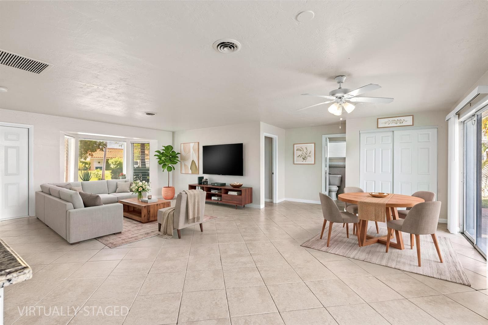 1700 SW 5TH Avenue photo 3