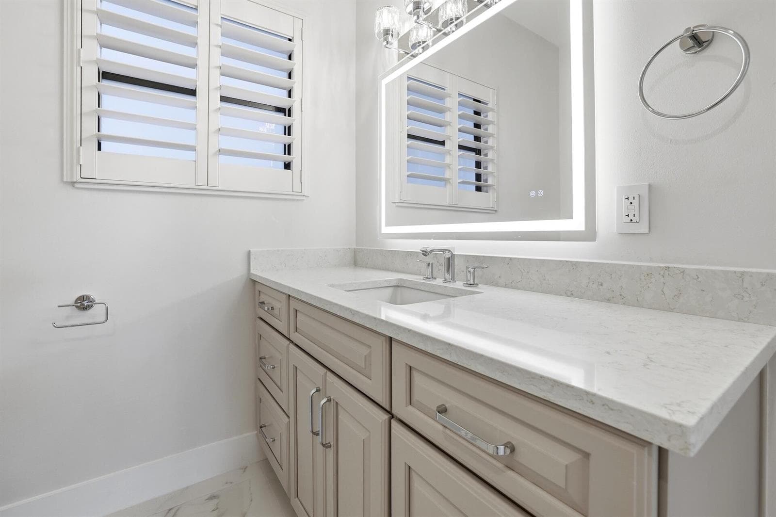 1210 Bimini Lane photo 23