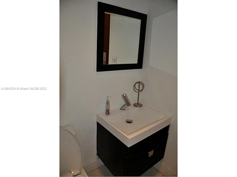 3801 S OCEAN DR 7X photo 12