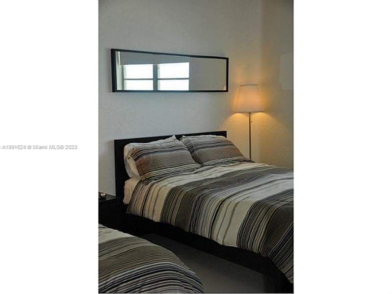 3801 S OCEAN DR 7X photo 9