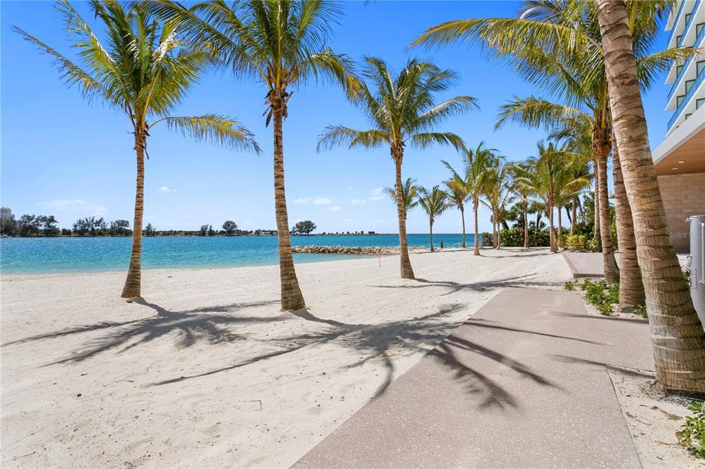 691 S GULFVIEW BOULEVARD 1508 photo 16