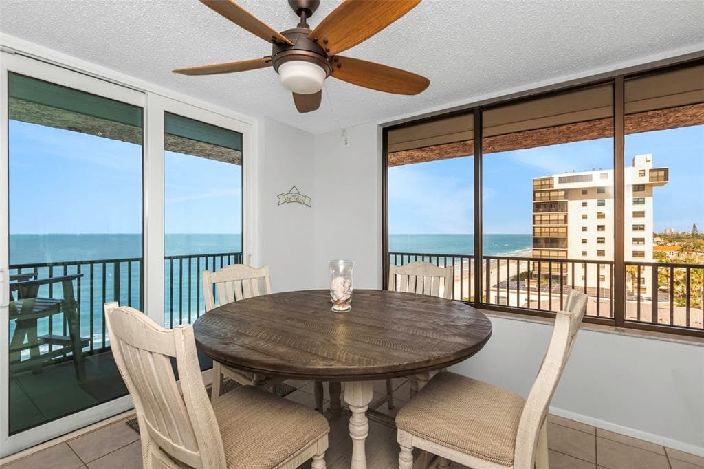 15316 GULF BOULEVARD 604 photo 21