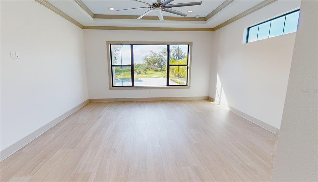 2033 TREASURE LANE photo 20
