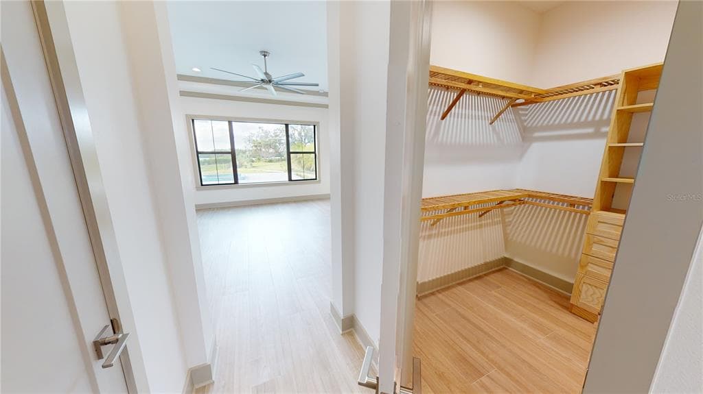 2033 TREASURE LANE photo 24