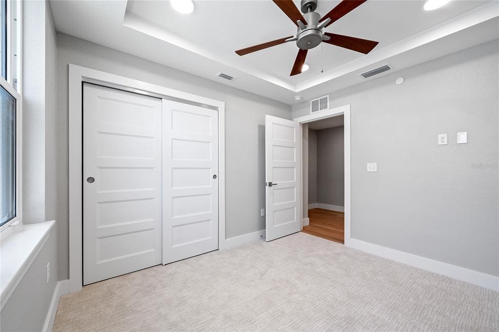 14048 GULF BOULEVARD 402 photo 22