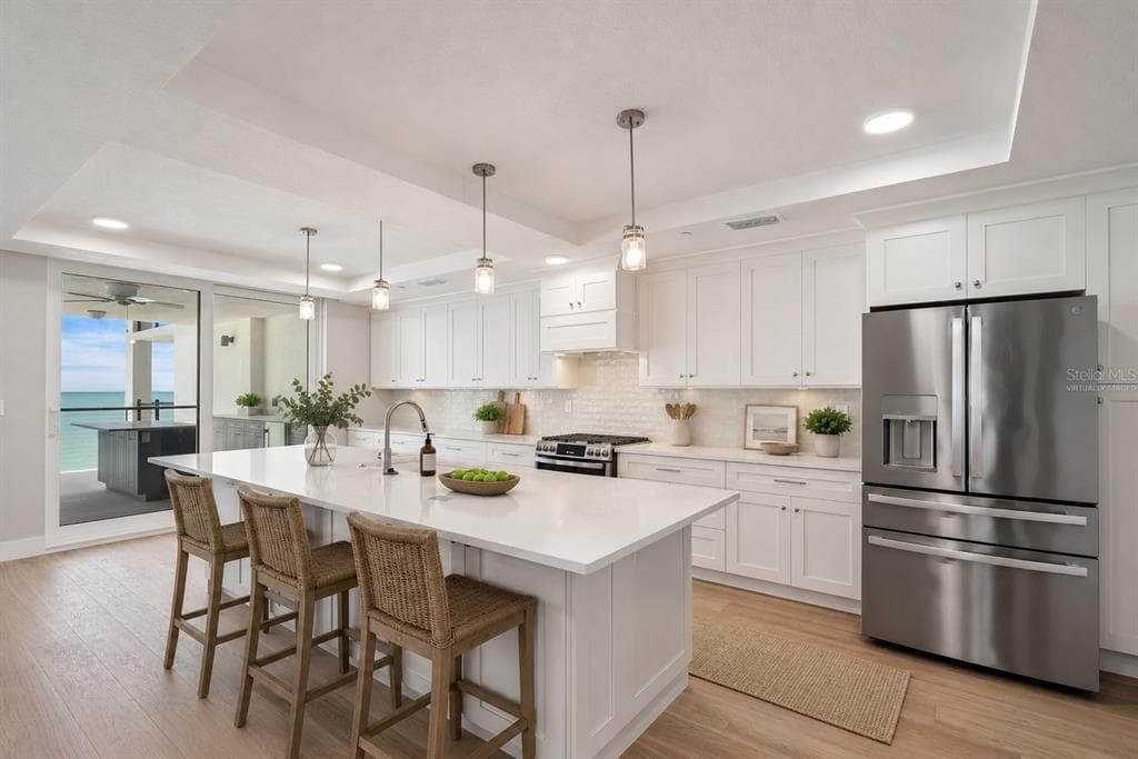 14048 GULF BOULEVARD 402 photo 7