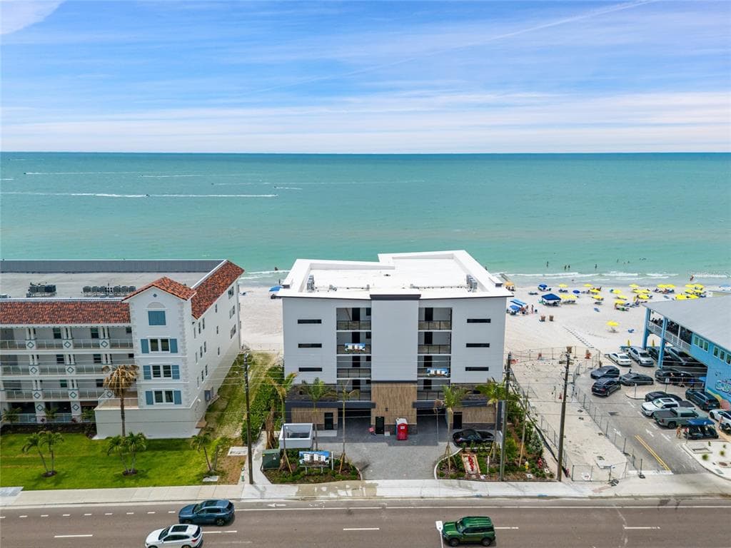 14048 GULF BOULEVARD 402 photo 1
