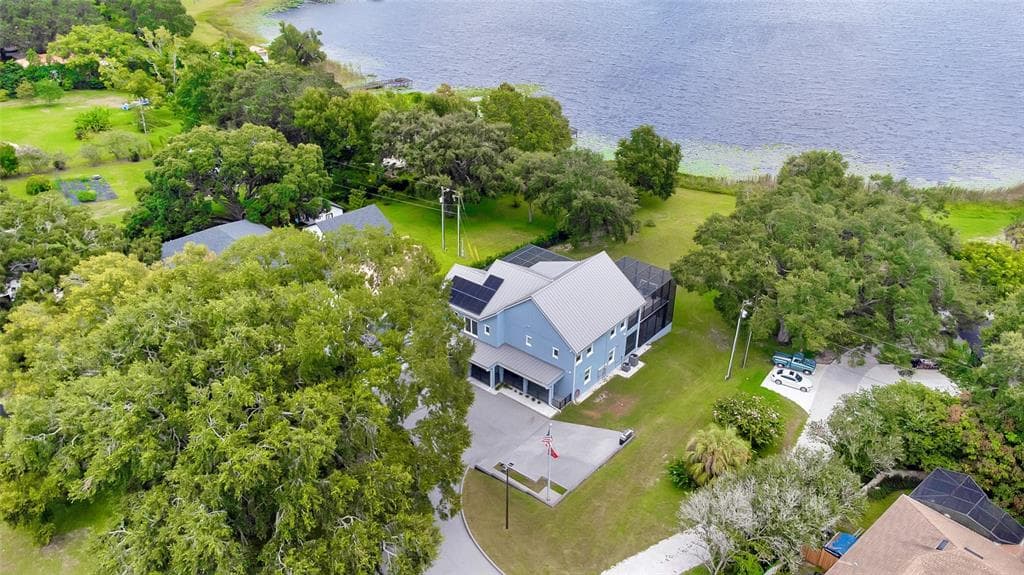 1317 SPRING LAKE TERRACE 2