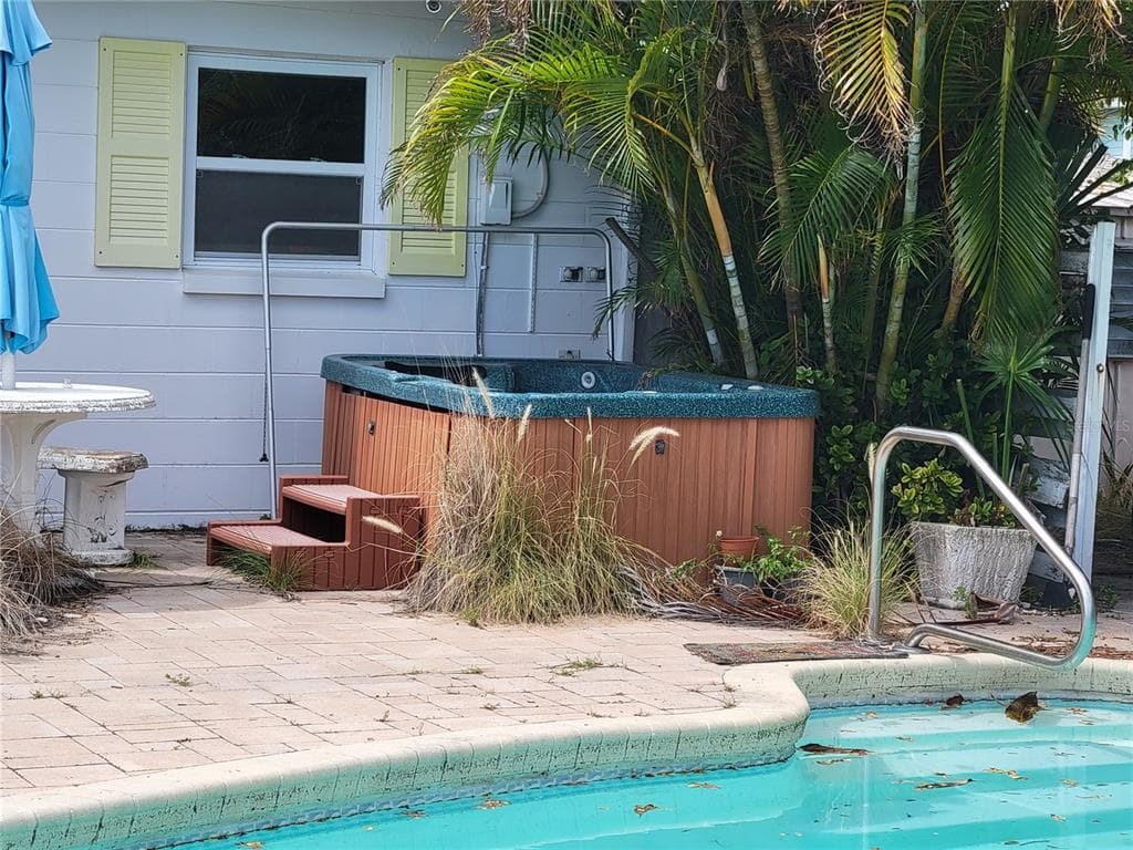 15318 HARBOR DRIVE photo 13