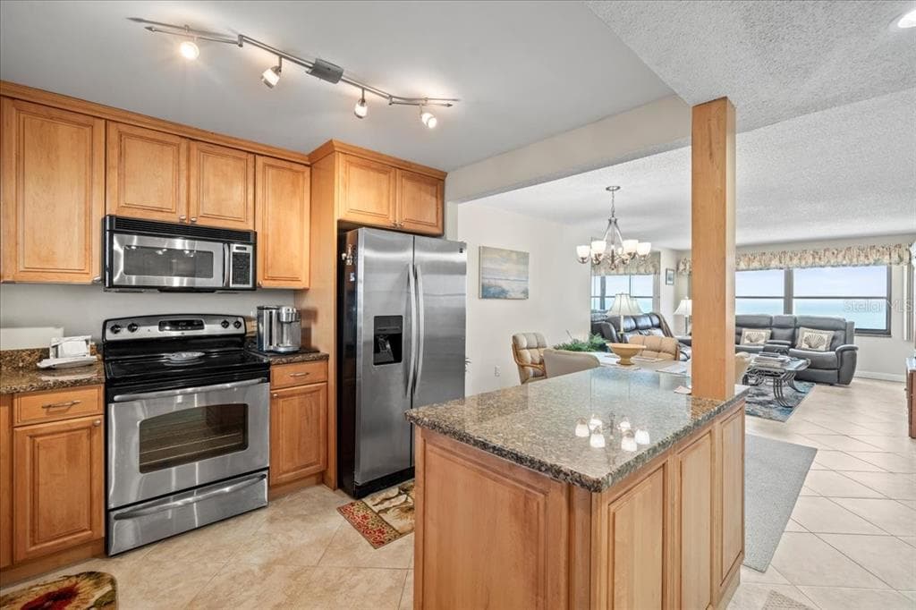 1270 GULF BOULEVARD 1903 photo 12