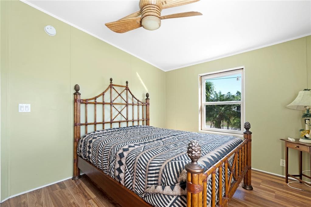3101 BAMBOO COURT photo 24
