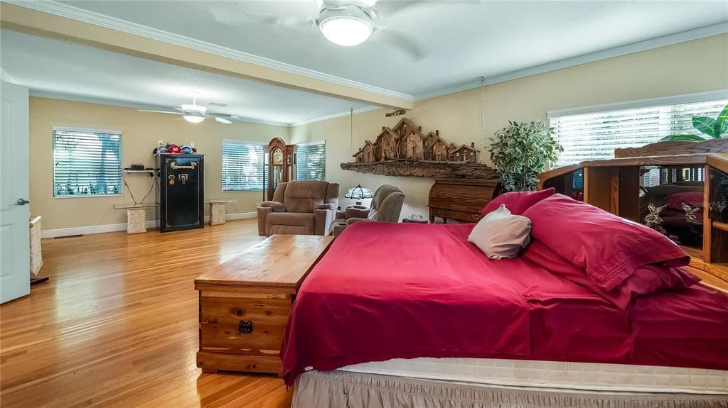 1241 W LAKESHORE DRIVE photo 7