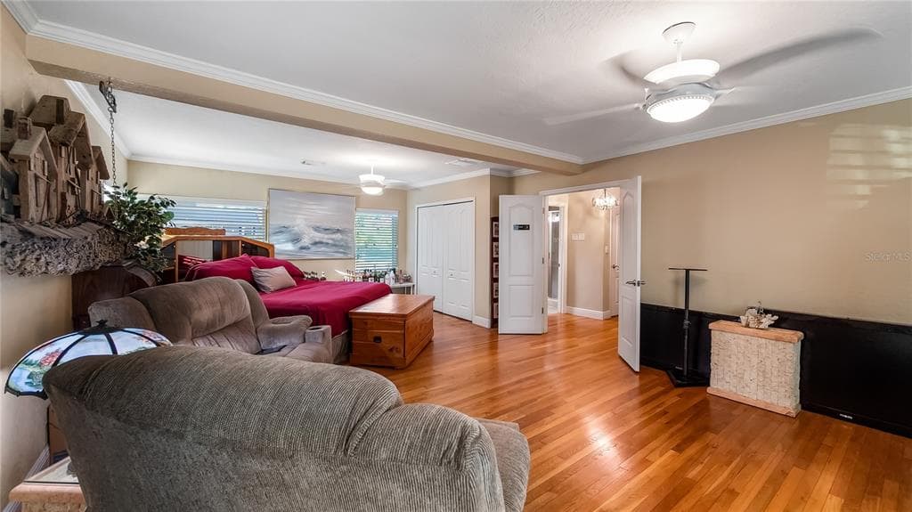 1241 W LAKESHORE DRIVE photo 8