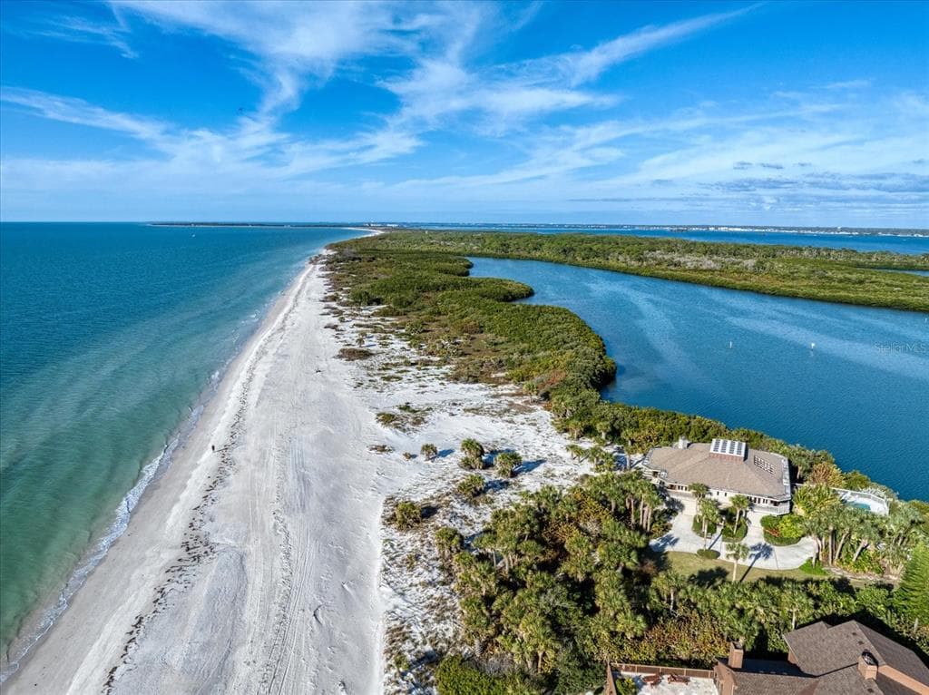 1198 MANDALAY POINT photo 25