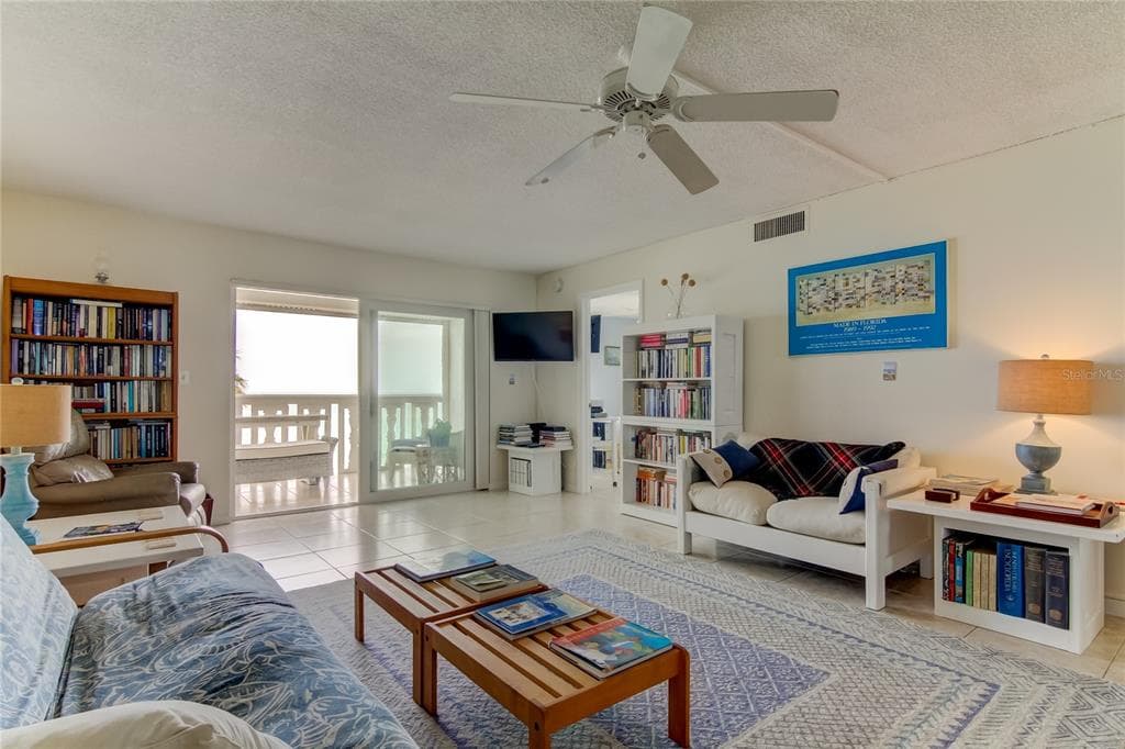 403 GULF WAY 504 photo 13