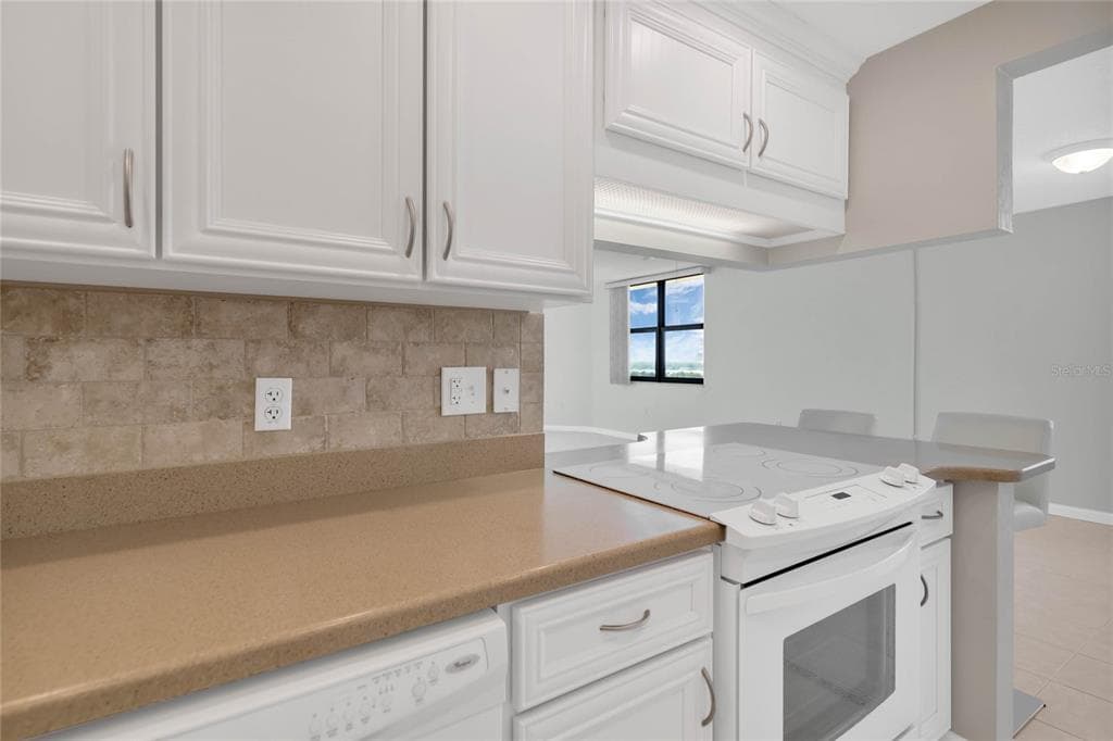 1415 OCEAN SHORE BOULEVARD 1112 photo 3