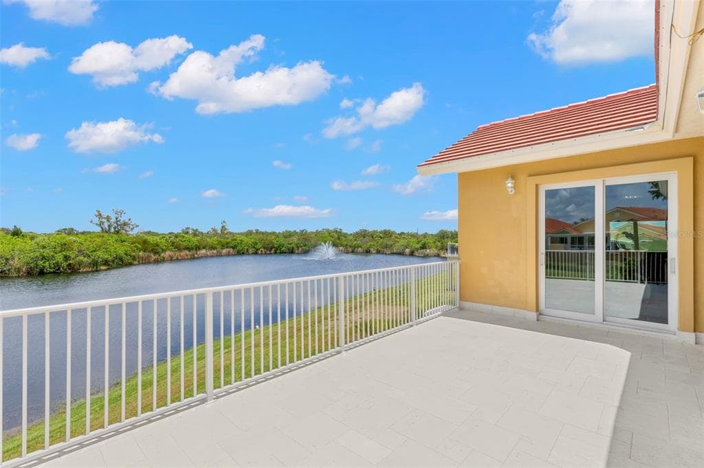 47A BAYVIEW COURT S photo 7