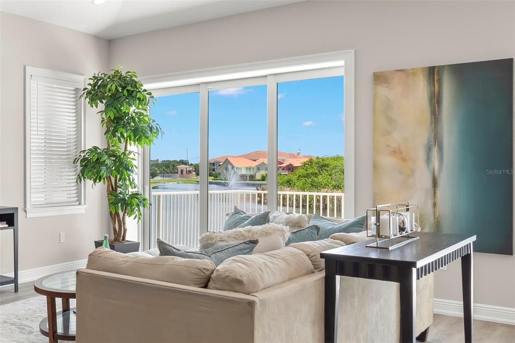 47A BAYVIEW COURT S photo 5