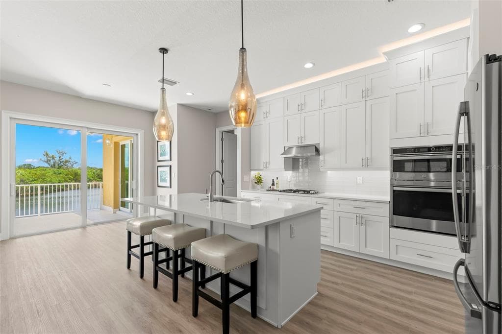 47A BAYVIEW COURT S photo 10