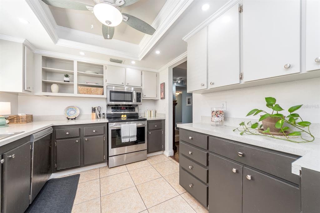 9543 86TH AVENUE 9543 photo 16