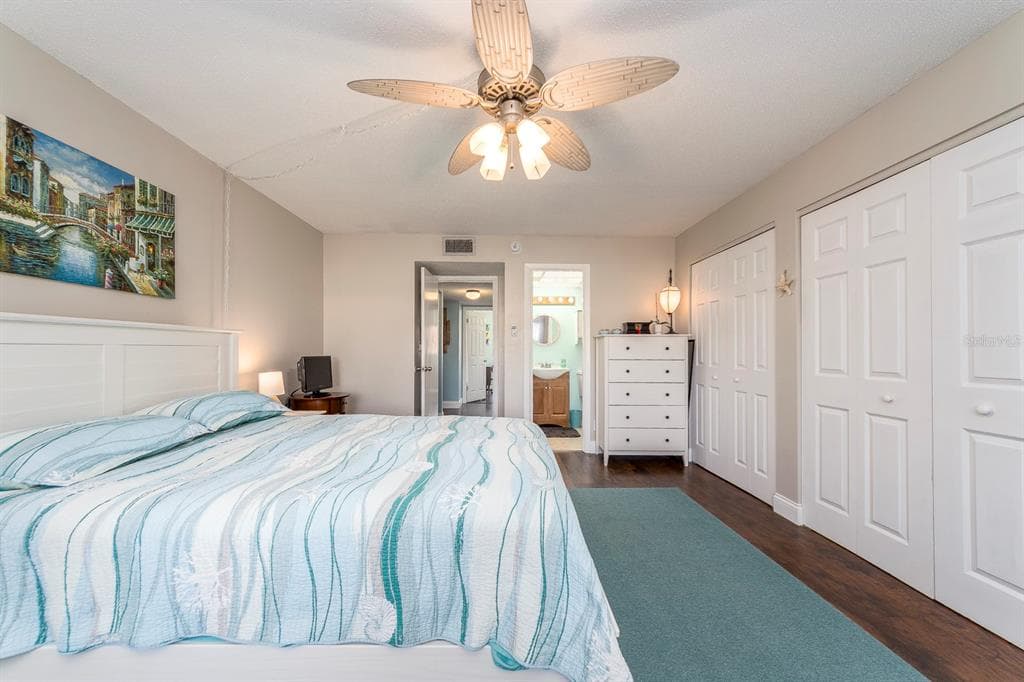 9543 86TH AVENUE 9543 photo 21