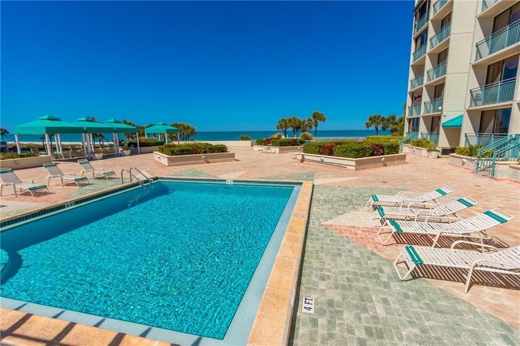 1380 GULF BOULEVARD 307 photo 18