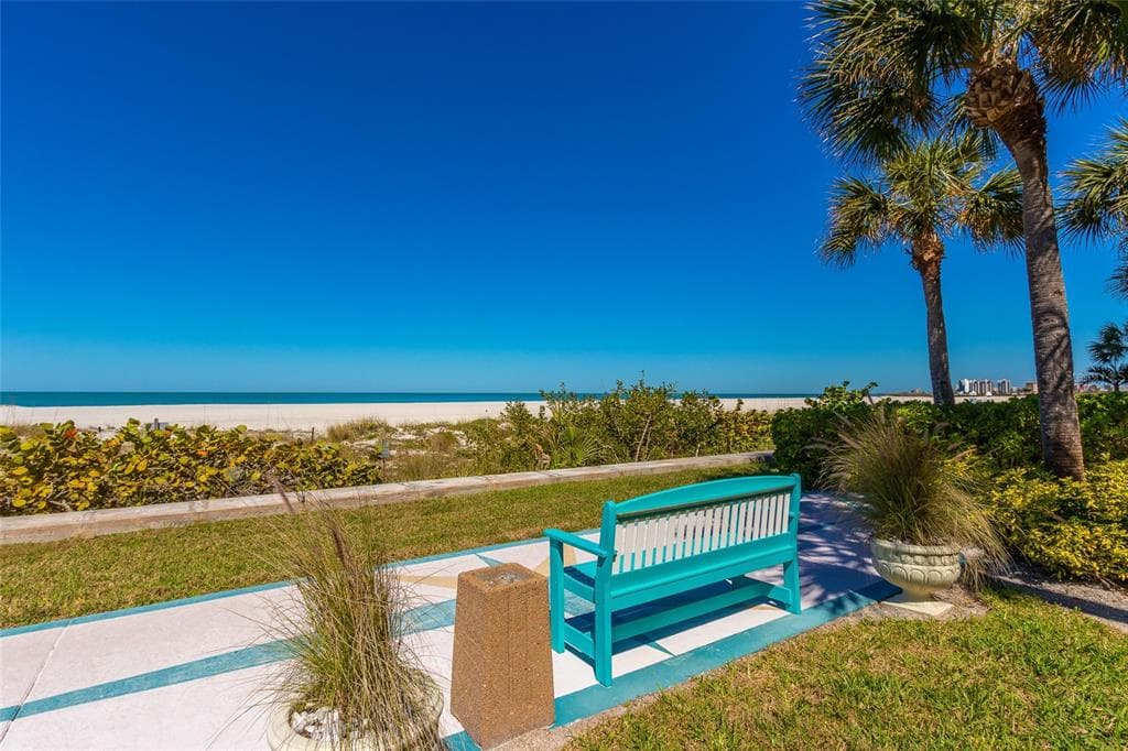 1380 GULF BOULEVARD 307 photo 21