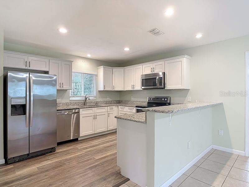 7 CRANDELL COURT photo 10