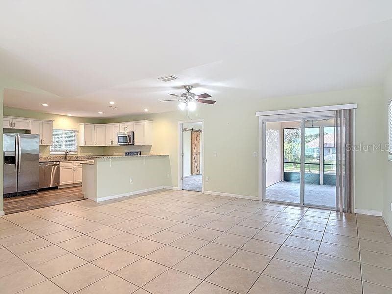 7 CRANDELL COURT photo 8