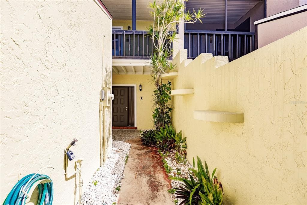 12908 SW DOUG DRIVE photo 3