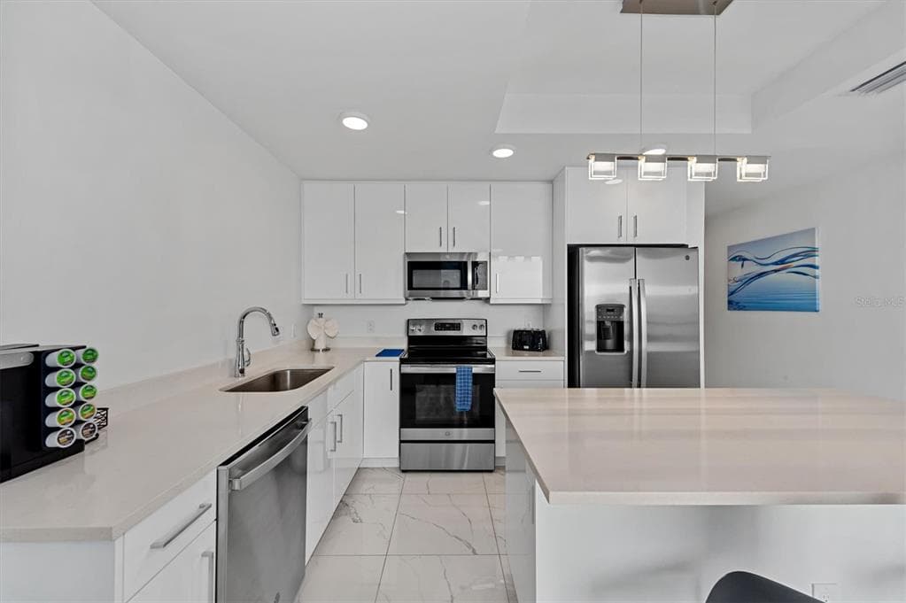 11500 GULF BOULEVARD 610 photo 10