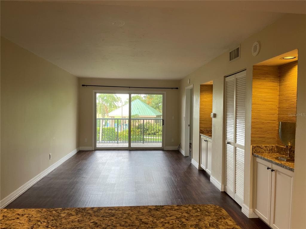 2320 TERRA CEIA BAY BOULEVARD 203 photo 9