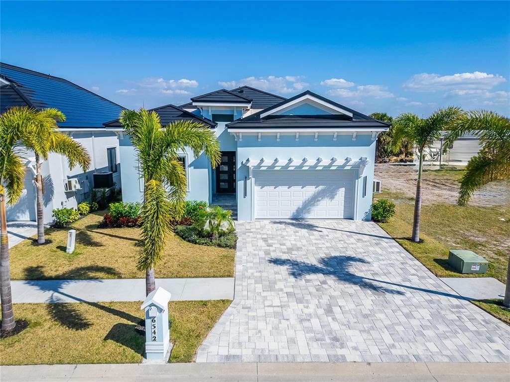 6542 SIMONE SHORES CIRCLE photo 1