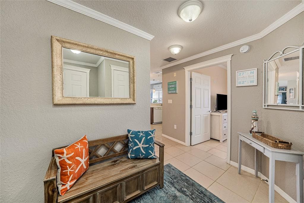 13999 GULF BOULEVARD 406 photo 21