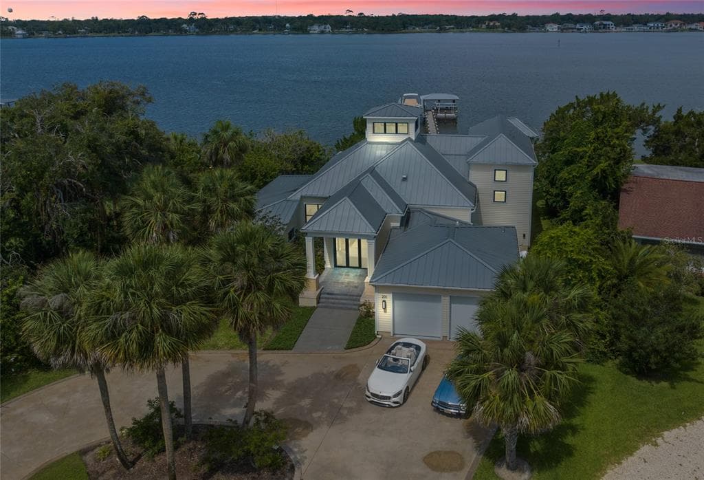 200 JOHN ANDERSON DRIVE 1