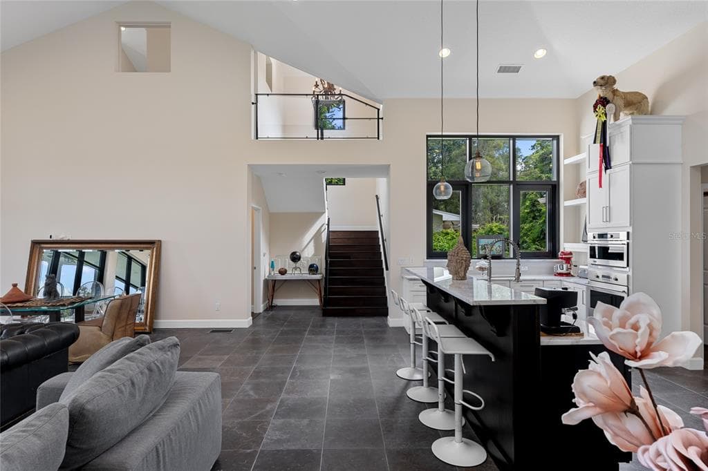200 JOHN ANDERSON DRIVE photo 10