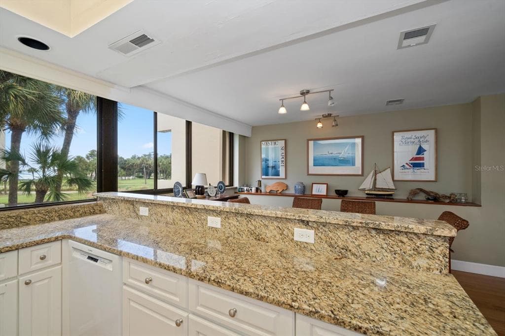 50 COE ROAD 311 photo 13