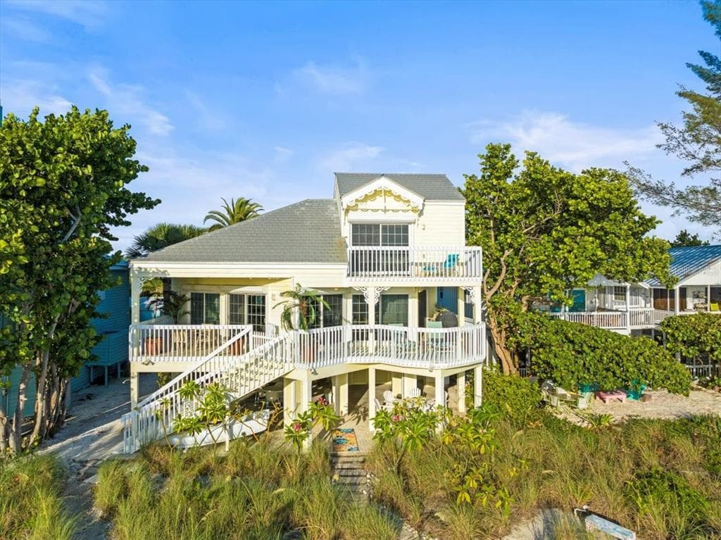 20052 GULF BOULEVARD photo 4