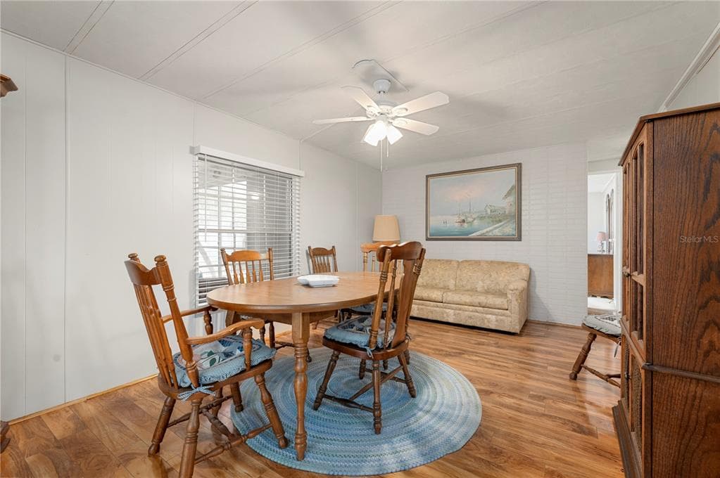 731 TANGERINE COURT photo 22